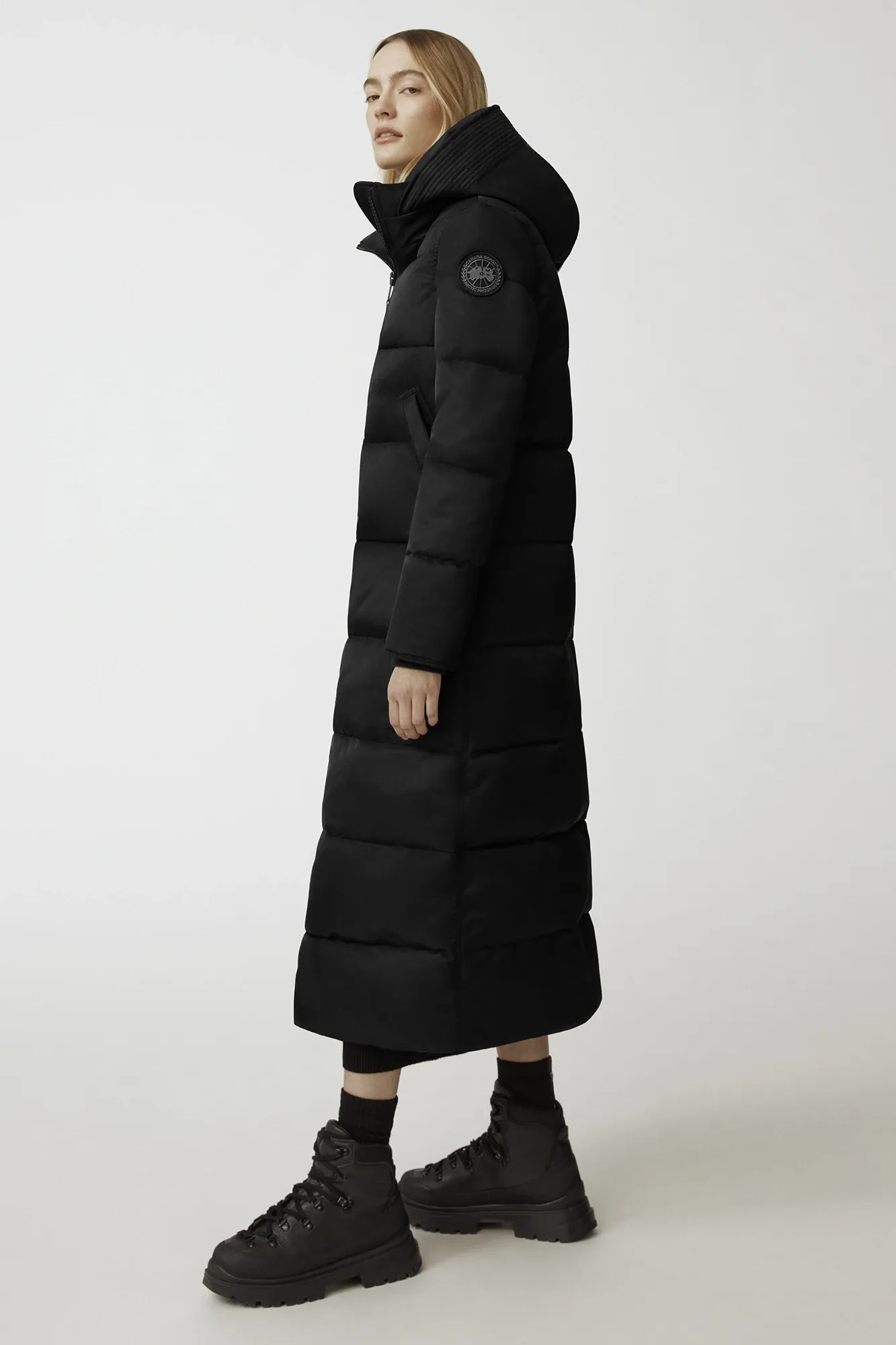 Canada Goose Women's Mystique Parka Performance Satin- Black