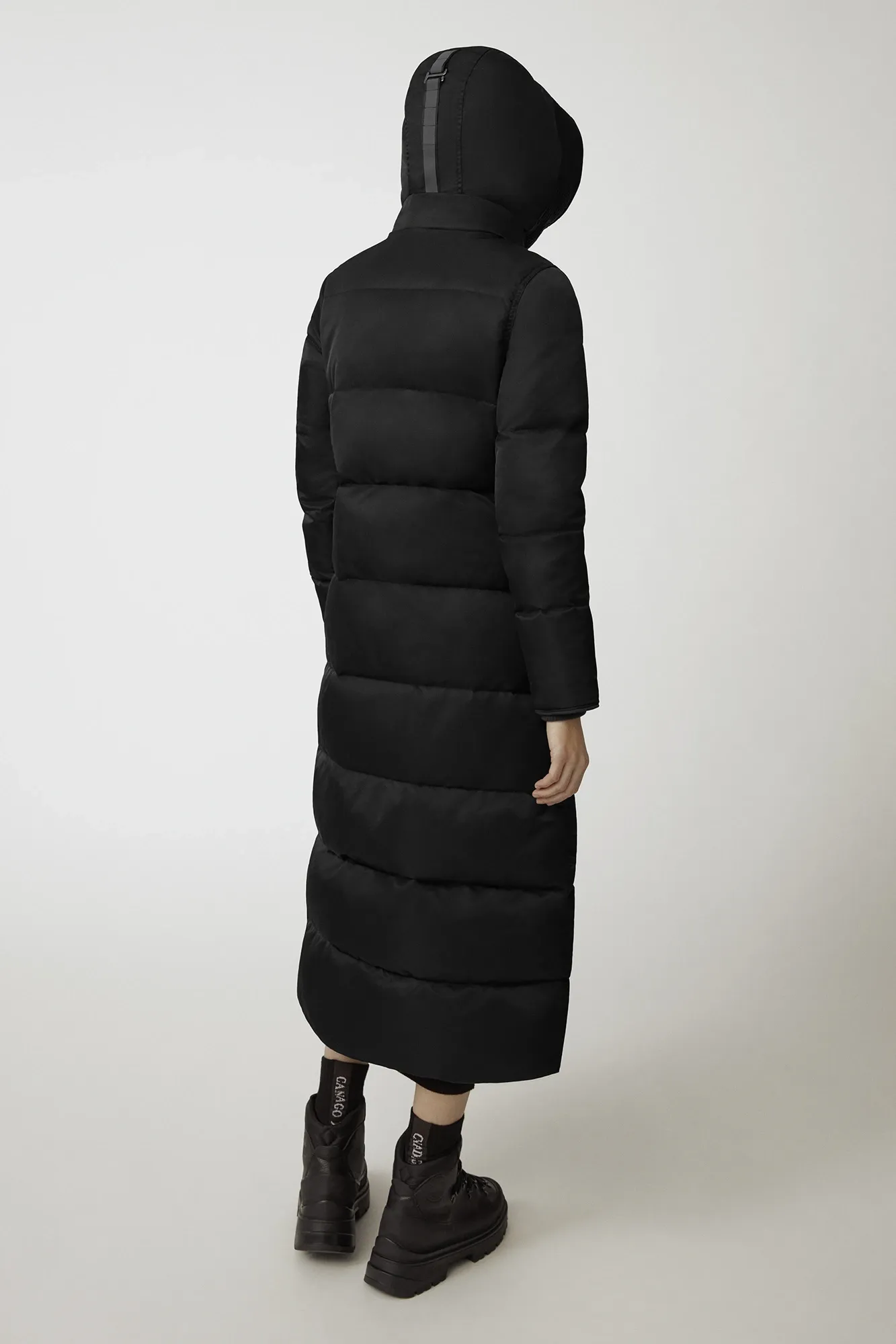 Canada Goose Women's Mystique Parka Performance Satin- Black