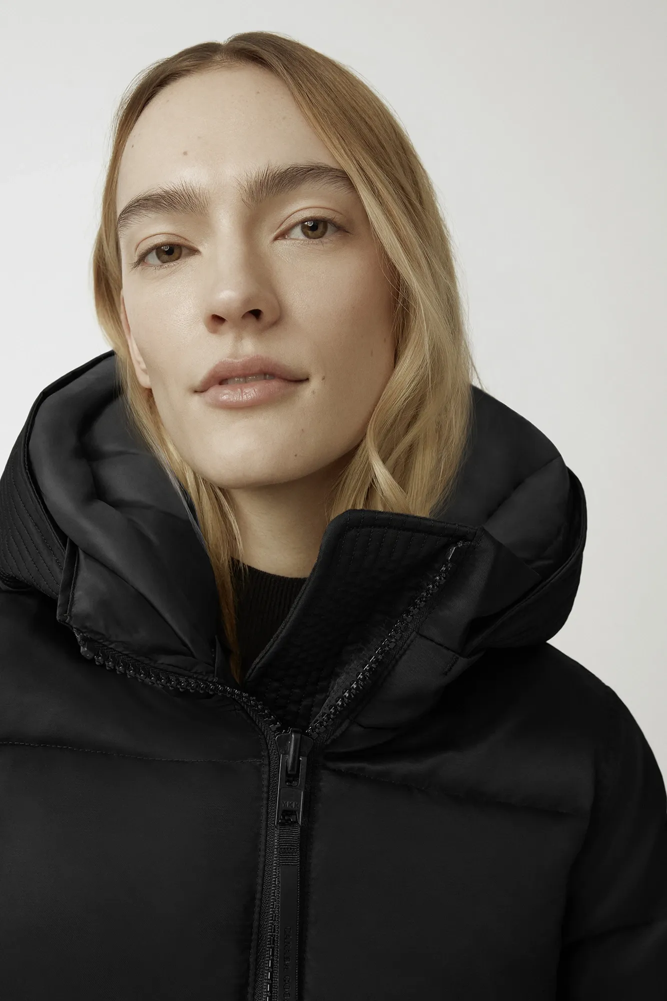 Canada Goose Women's Mystique Parka Performance Satin- Black