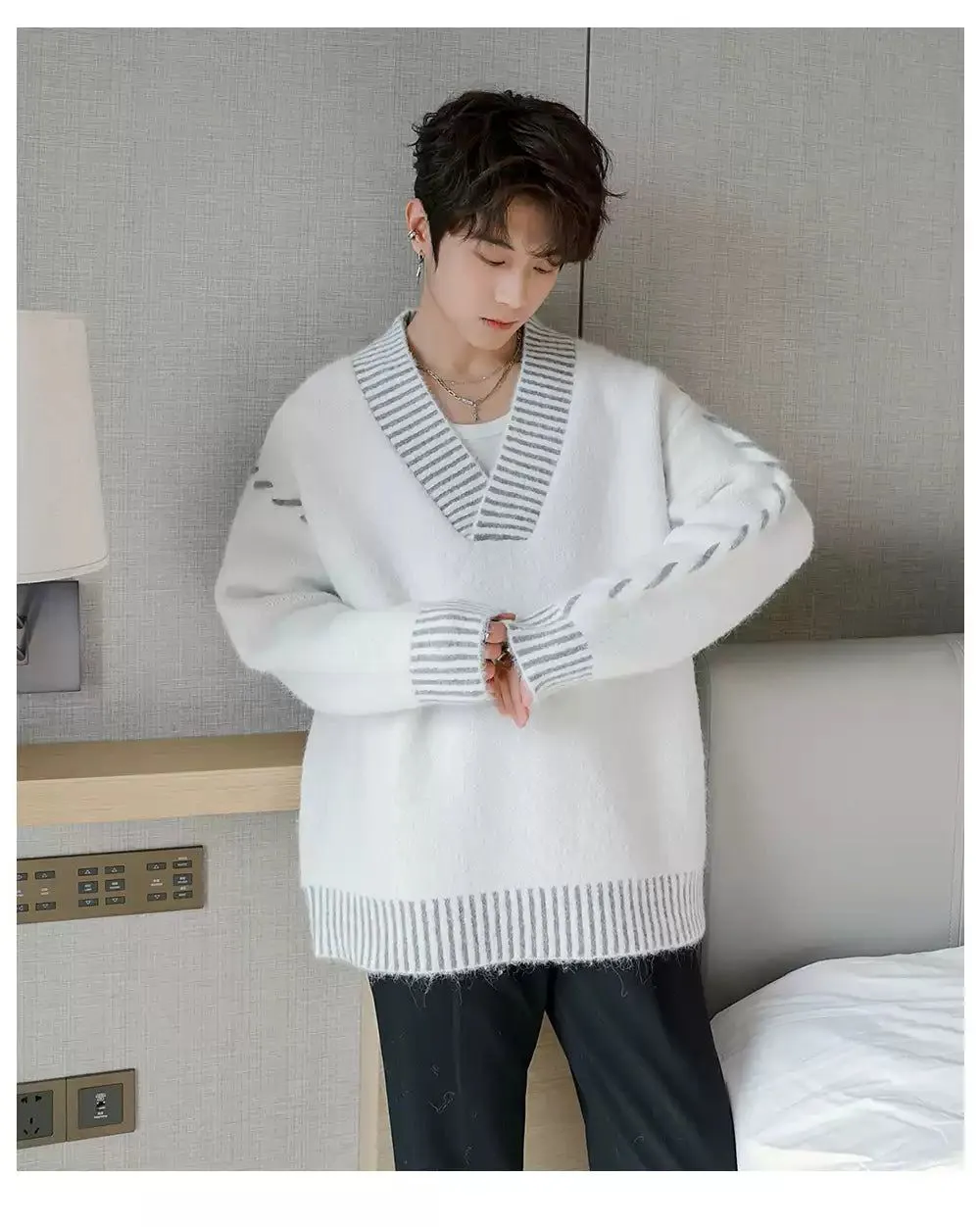 Chuan Drawstring Striped V-Neck Sweater