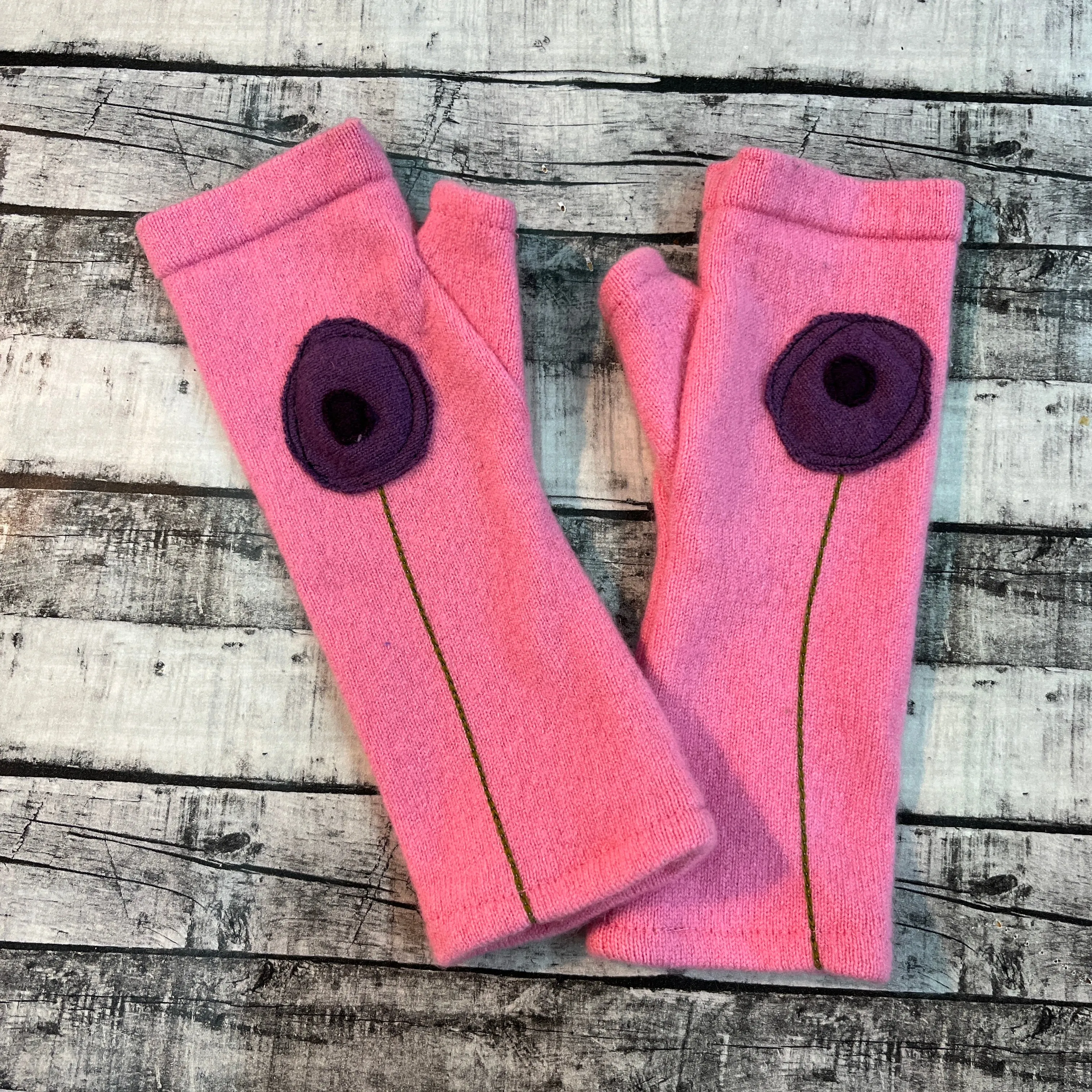 Gloves-Poppy